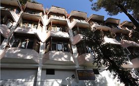 Modi Inn Rock Side
